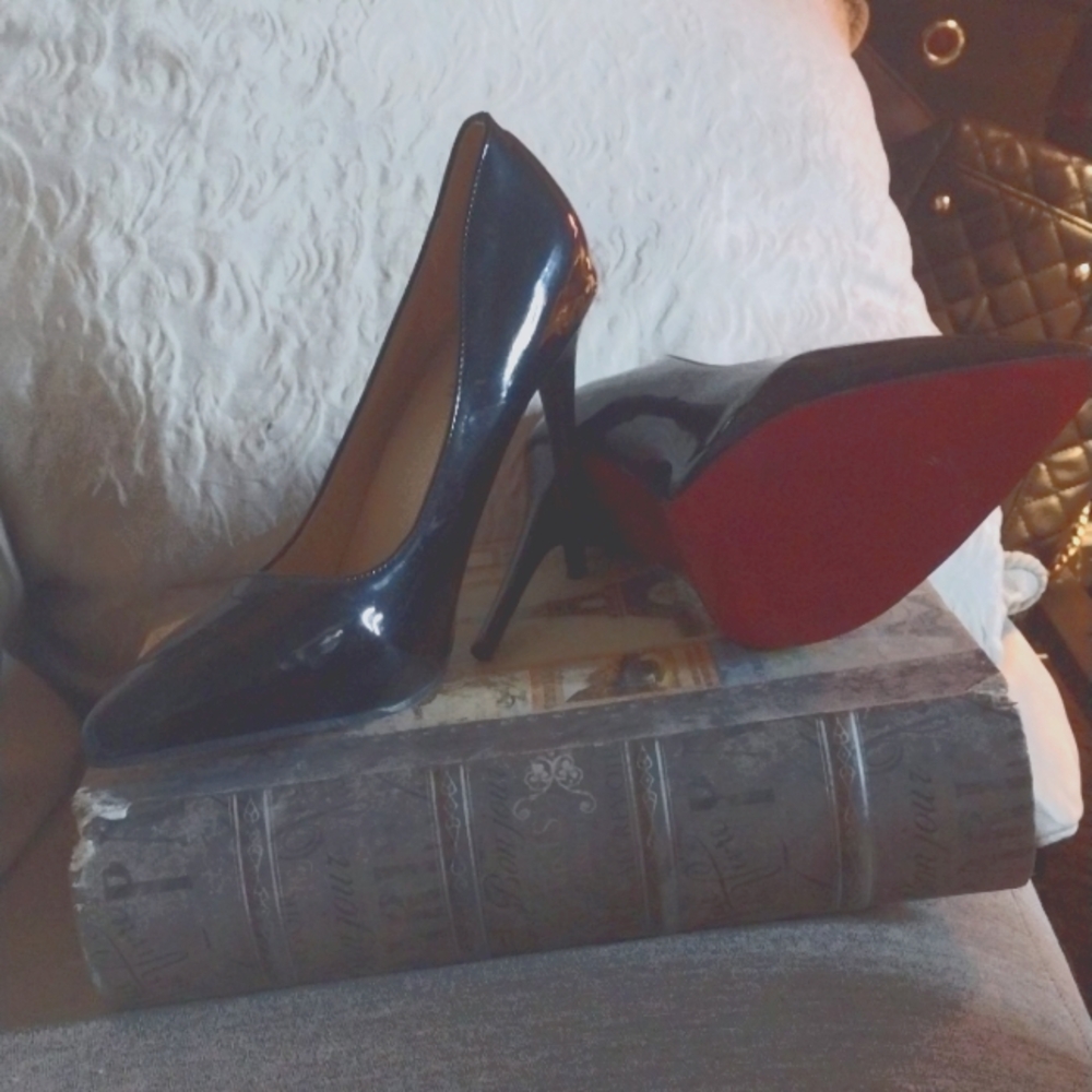 Brand New Black Shiny Red Bottom High heels size 8 $75.00